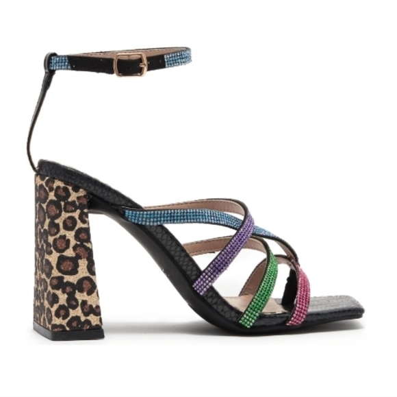 BETSEY JOHNSON Graviti Embellished Leopard Print Block Heel Sandal Size 9.5 - Picture 3 of 10